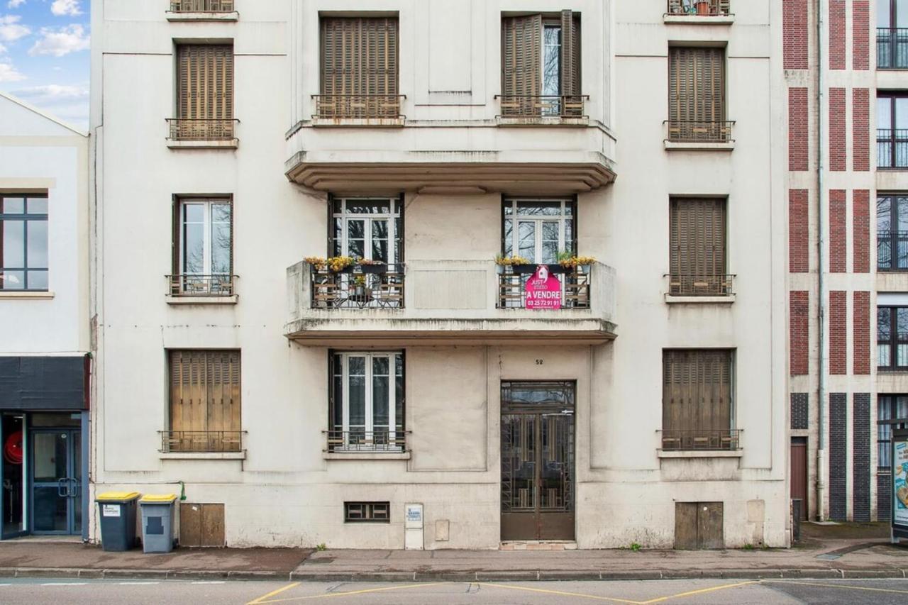 Sublime Appart Tout Confort Centre Ville Gare Troyes Exterior photo